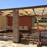 شقة فندقية Biscoutsis & 3*