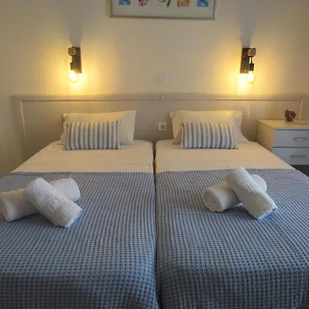 Apart-hotel Biscoutsis & Kávos