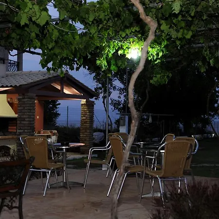 Biscoutsis & Apart-hotel 3*