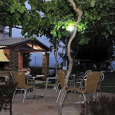 Biscoutsis & Lejlighedshotel
