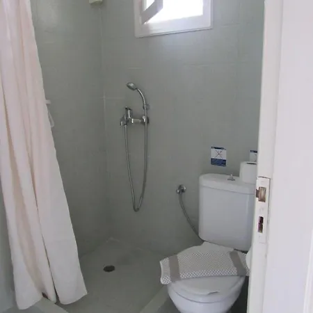 Aparthotel Biscoutsis & 2*