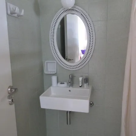 Biscoutsis & Appart hôtel Kávos