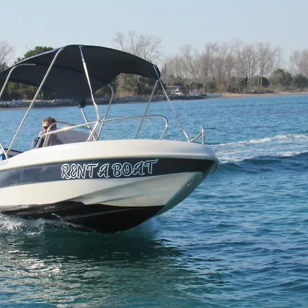 Biscoutsis & 卡沃斯