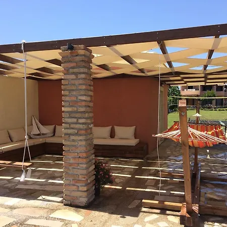 Appart hôtel Biscoutsis & 3*