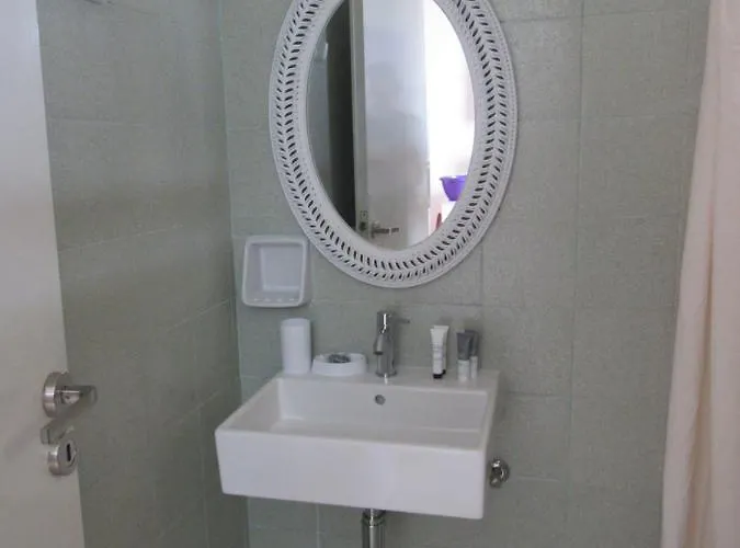 Biscoutsis & 公寓式酒店 卡沃斯